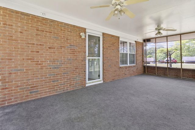 5812 Hillcrest Drive, Harrison, TN 37341