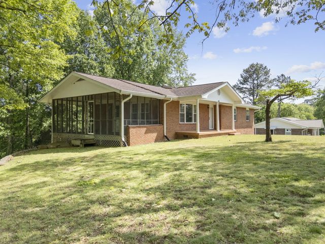 5812 Hillcrest Drive, Harrison, TN 37341