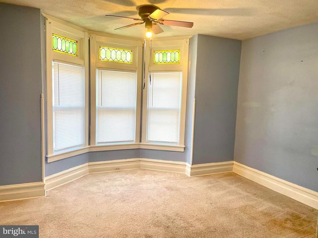 48 E 2ND ST, Pottstown, PA 19464