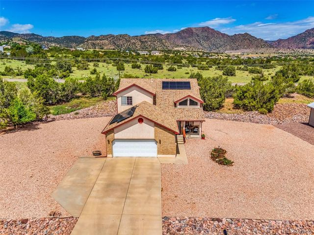 207 Savage Loop, Canon City, CO 81212