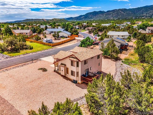 207 Savage Loop, Canon City, CO 81212
