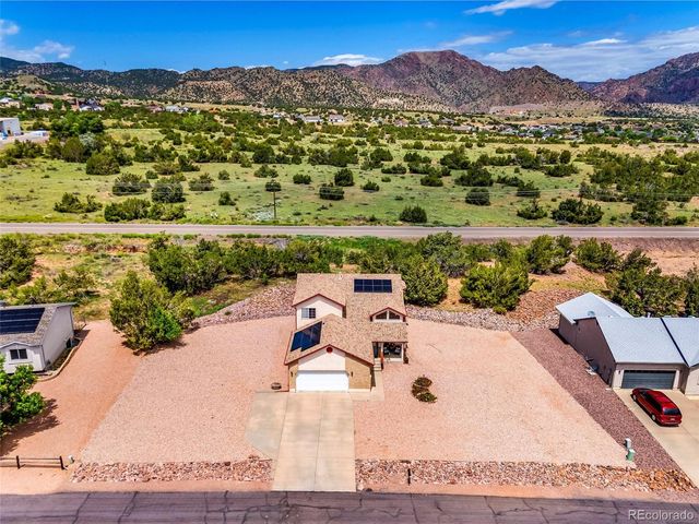 207 Savage Loop, Canon City, CO 81212