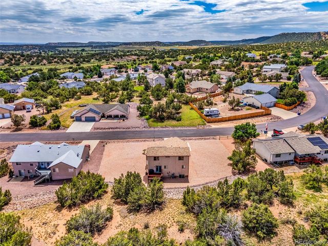 207 Savage Loop, Canon City, CO 81212