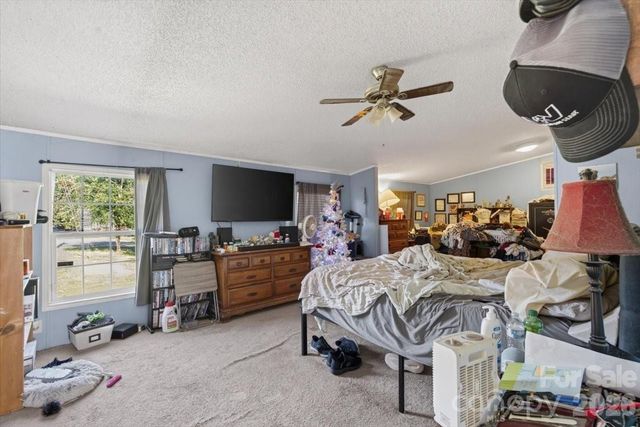 140 Teak Drive, Statesville, NC 28625