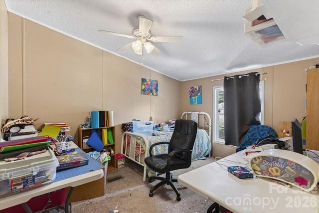 140 Teak Drive, Statesville, NC 28625