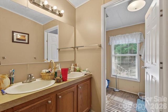 140 Teak Drive, Statesville, NC 28625