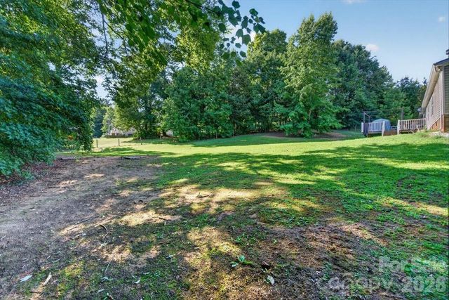 140 Teak Drive, Statesville, NC 28625