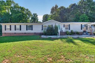 140 Teak Drive, Statesville, NC 28625