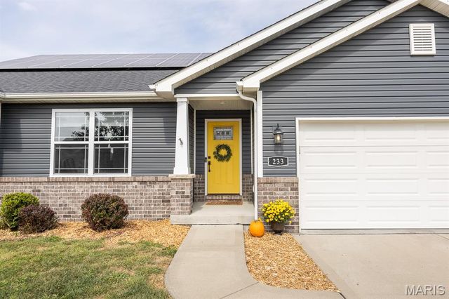 233 Beauregard Drive, Shiloh, IL 62221