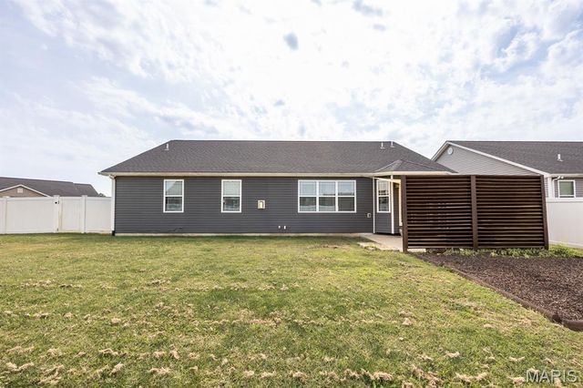 233 Beauregard Drive, Shiloh, IL 62221