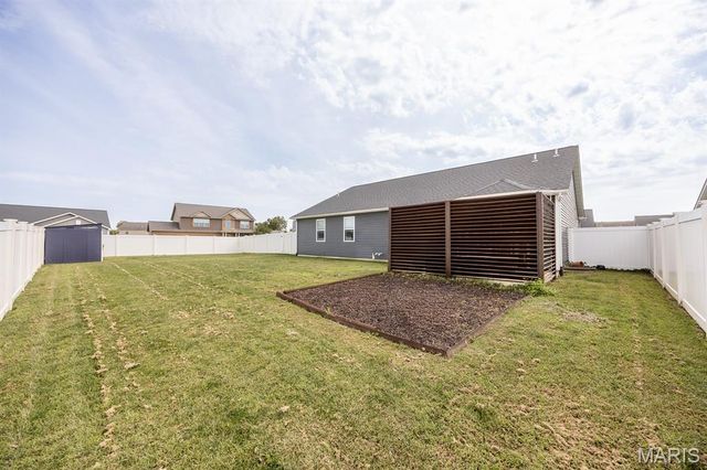 233 Beauregard Drive, Shiloh, IL 62221