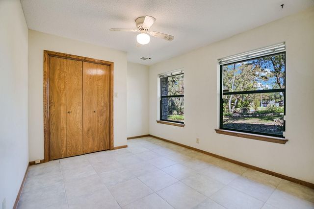 5203 Doe Valley LN, Austin, TX 78759