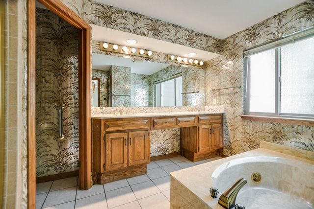 5203 Doe Valley LN, Austin, TX 78759