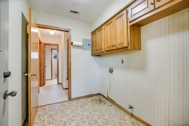 5203 Doe Valley LN, Austin, TX 78759