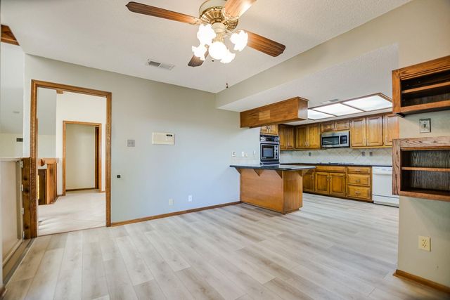 5203 Doe Valley LN, Austin, TX 78759