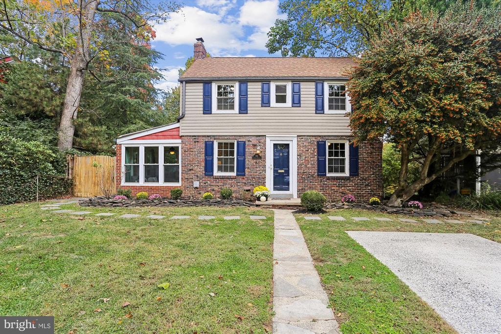 702 AUBURN AVE, Takoma Park, MD 20912