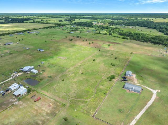 1911 VZ County Rd 3808, Wills Point, TX 75169
