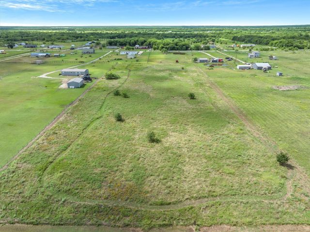 1911 VZ County Rd 3808, Wills Point, TX 75169