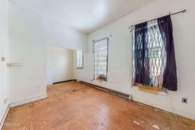 335 Madison Avenue, Albany, NY 12210