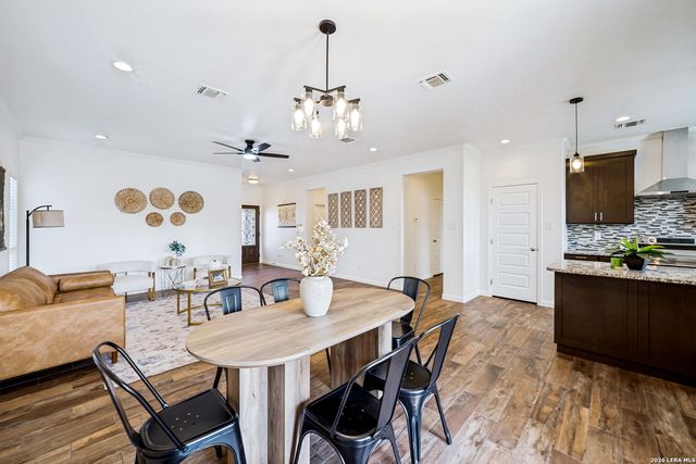9514 BUTTERFLY BND, San Antonio, TX 78224