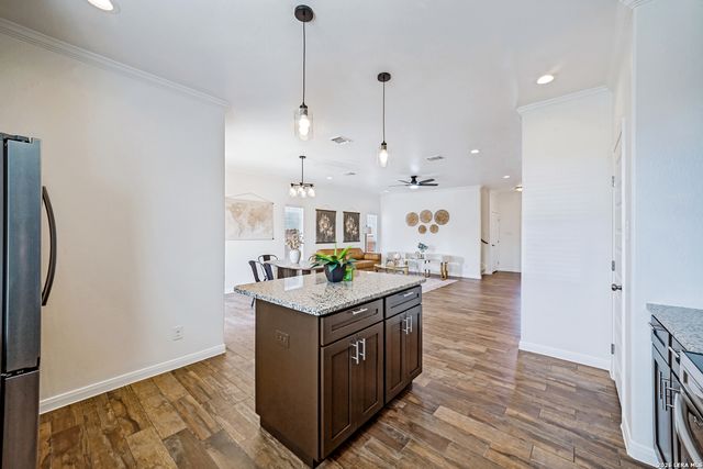 9514 BUTTERFLY BND, San Antonio, TX 78224