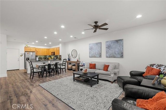 15723 Parkhouse 30, Fontana, CA 92336