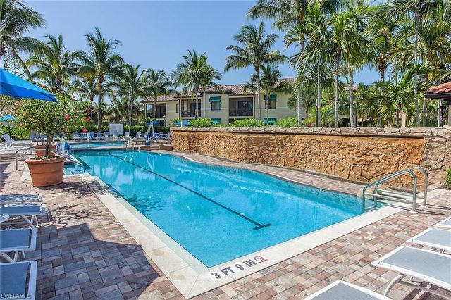 985 Sandpiper ST # I201, Naples, FL 34102