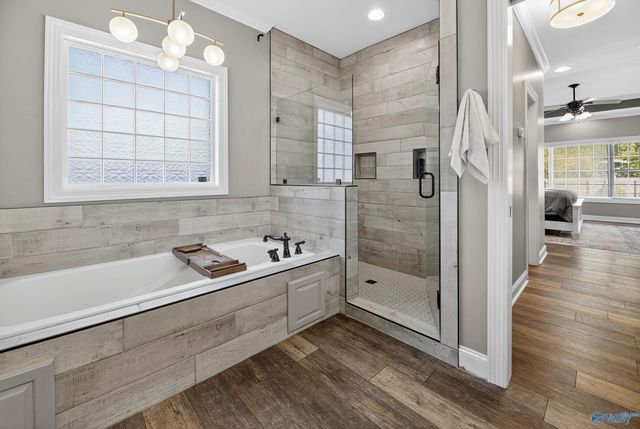 6463 Spring Creek Drive, Guntersville, AL 35976