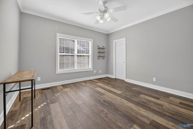 6463 Spring Creek Drive, Guntersville, AL 35976