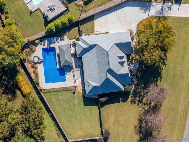 6463 Spring Creek Drive, Guntersville, AL 35976