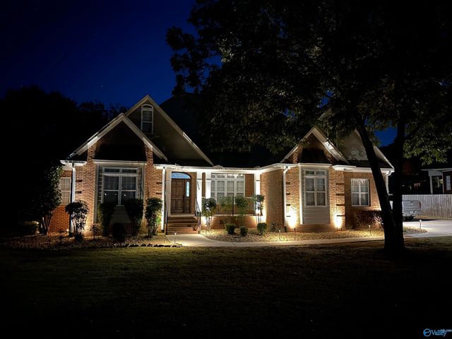 6463 Spring Creek Drive, Guntersville, AL 35976