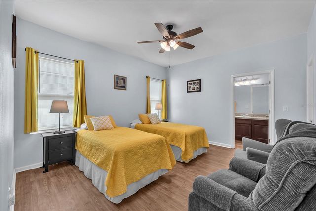 34820 DAISY MEADOW LOOP, Zephyrhills, FL 33541