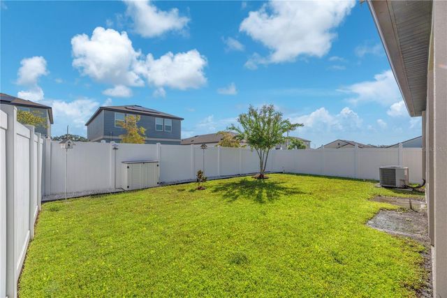 34820 DAISY MEADOW LOOP, Zephyrhills, FL 33541