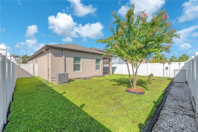 34820 DAISY MEADOW LOOP, Zephyrhills, FL 33541