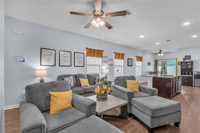 34820 DAISY MEADOW LOOP, Zephyrhills, FL 33541