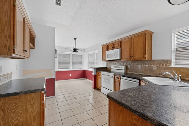 3312 Sara Drive, Rowlett, TX 75088