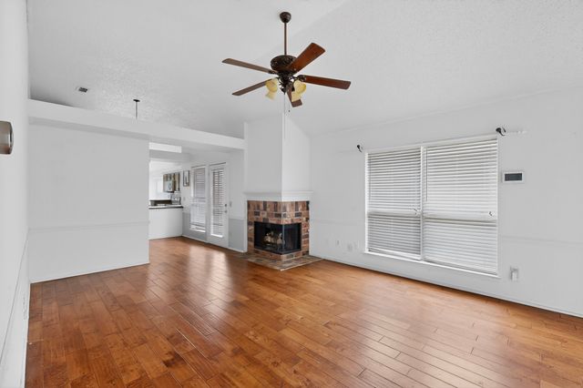 3312 Sara Drive, Rowlett, TX 75088