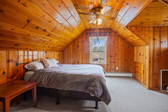 943 LILAC Lane, Highland Park, IL 60035