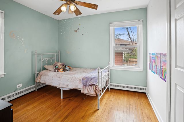 943 LILAC Lane, Highland Park, IL 60035