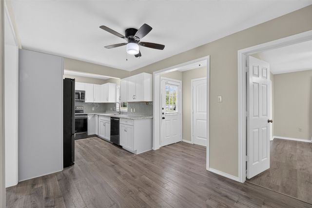 1914 Stanford Street, Greenville, TX 75401