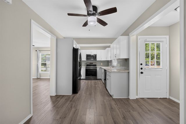 1914 Stanford Street, Greenville, TX 75401