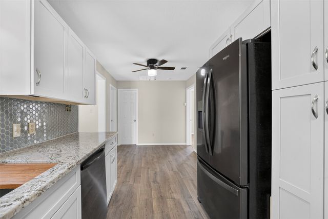 1914 Stanford Street, Greenville, TX 75401