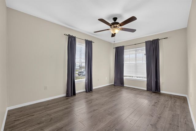 1914 Stanford Street, Greenville, TX 75401