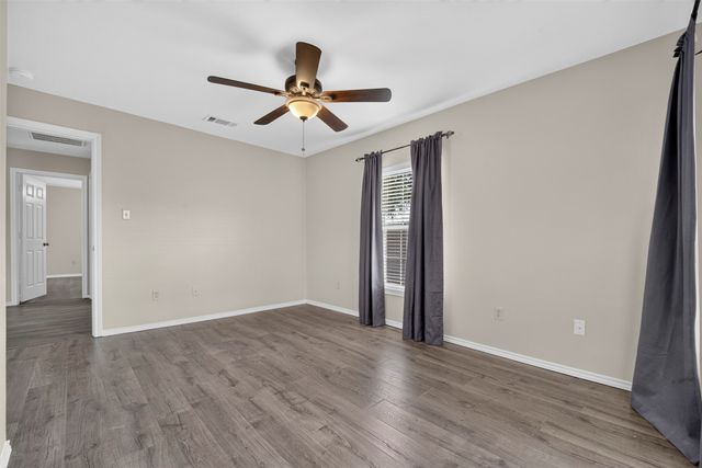 1914 Stanford Street, Greenville, TX 75401