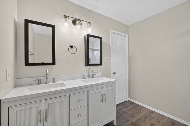 1914 Stanford Street, Greenville, TX 75401