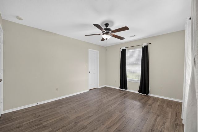 1914 Stanford Street, Greenville, TX 75401