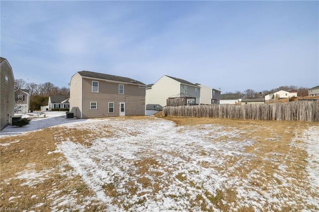 3155 Bushfield Drive, Winston-salem, NC 27127