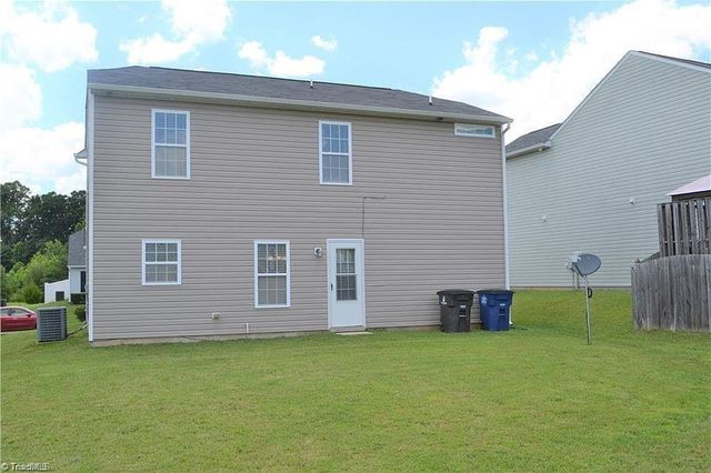 3155 Bushfield Drive, Winston-salem, NC 27127