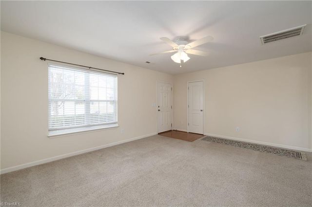 3155 Bushfield Drive, Winston-salem, NC 27127