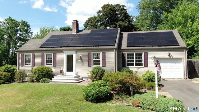 8 Bridge Lane, Enfield, CT 06082